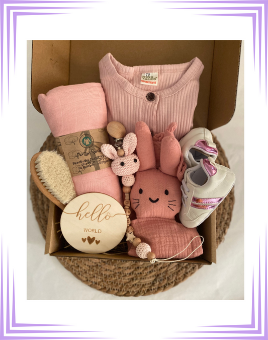 Boîte cadeau bébé - naissance - Rose - 0 à 6 mois - 7 pc